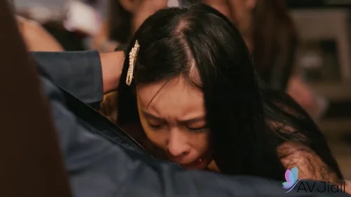 หนังXจีน AV Jiali สาวจีนนมใหญ่หุ่นดีเจอแฟนในโรงเก็บรถ ชวนเย็ดโม๊กควยสดขย่มควยมันส์ ครางเสียวลั่นห้องจัดเต็มจนน้ำแตกคาโรงรถ